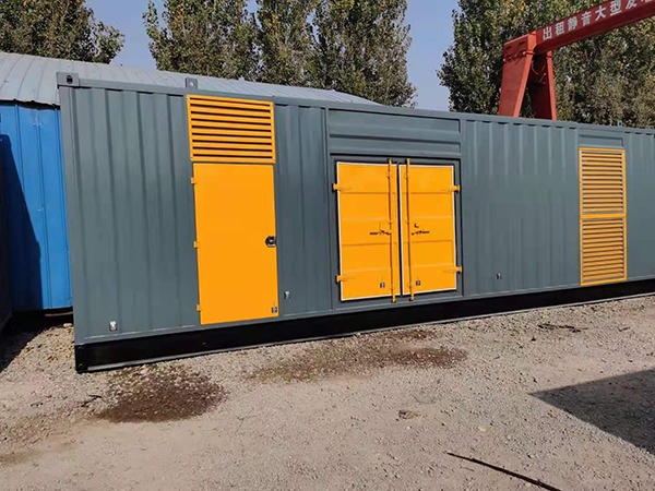 天全300kw 柴油发电机组用多大的空气开关？