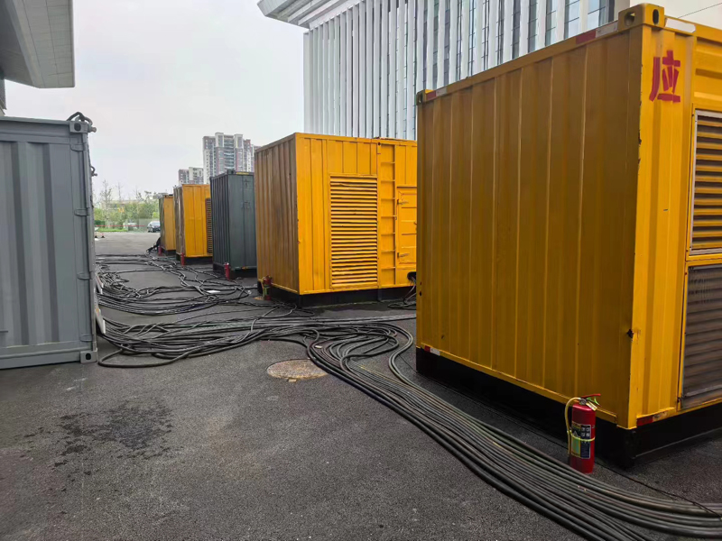 天全不同季节柴油发电机组保养有哪些注意事项？